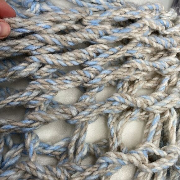 Scarf Infinity Chunky Knit Large Knit OS - Picture 5 of 7